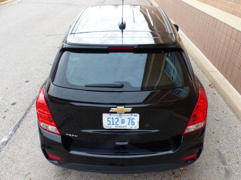 Used 2019 Chevrolet Trax LS image 22