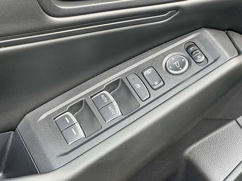 Certified 2023 Honda Accord EX image 14