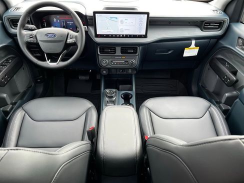 New 2026 Ford Maverick Lariat w/ Black Appearance Package image 11