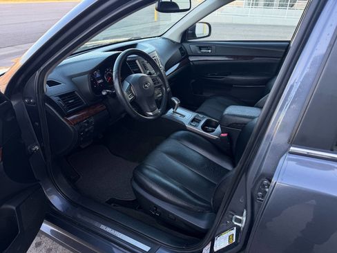 Used 2014 Subaru Legacy 2.5i Limited w/ Moonroof Package image 16