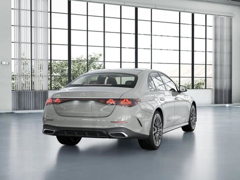 New 2026 Mercedes-Benz E 450 4MATIC Sedan image 22