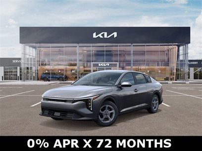 New 2025 Kia K4 LXS