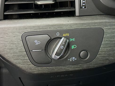 Used 2020 Audi A4 2.0T Premium w/ Convenience Package image 17