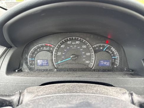 Used 2012 Toyota Camry XLE FWD image 26