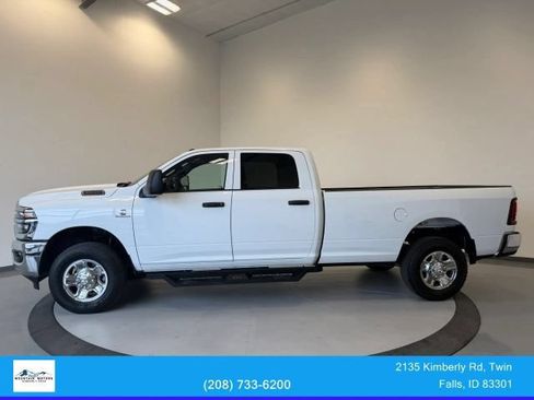 Used 2025 RAM 3500 Tradesman w/ Chrome Appearance Group AWD/4WD image 2