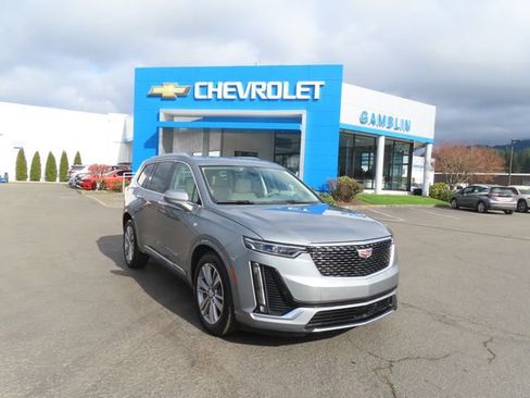 Used 2023 Cadillac XT6 Premium Luxury w/ Technology Package image 55