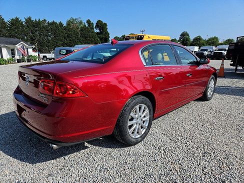 Used 2011 Buick Lucerne CXL w/ Driver Confidence Package image 5