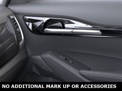 New 2026 Kia Seltos S image 25