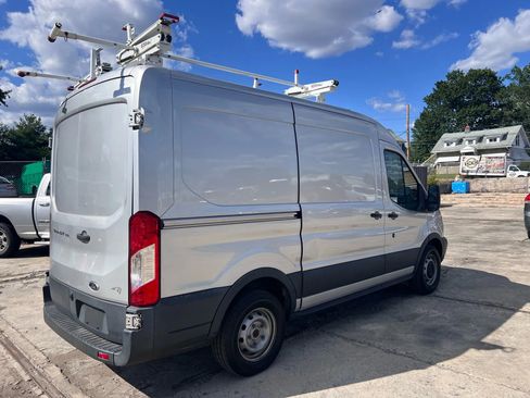 Used 2017 Ford Transit 150 Medium Roof w/Sliding Side Doo image 4