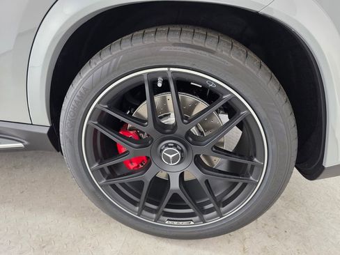 New 2026 Mercedes-Benz GLE 63 AMG S image 12