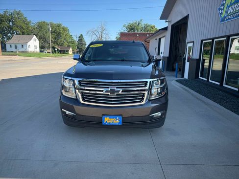 Used 2017 Chevrolet Tahoe Premier AWD/4WD image 2