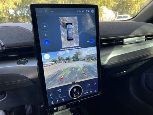 Used 2023 Ford Mustang Mach-E GT image 18