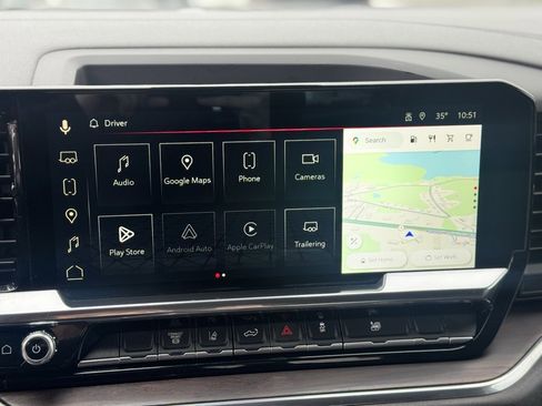 Used 2025 GMC Sierra 2500 SLT w/ SLT Convenience Package image 18