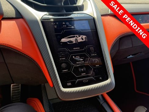 Used 2024 Lamborghini Revuelto image 43