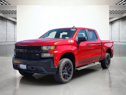 Used 2021 Chevrolet Silverado 1500 Custom Trail Boss w/ LPO, Dark Essentials Package AWD/4WD image 11