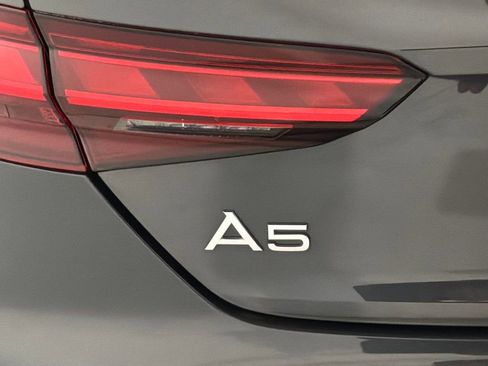 Used 2022 Audi A5 2.0T Premium image 25