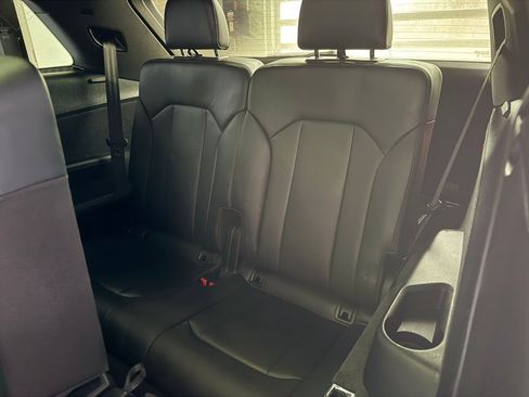 Used 2021 Audi SQ7 Premium Plus image 18