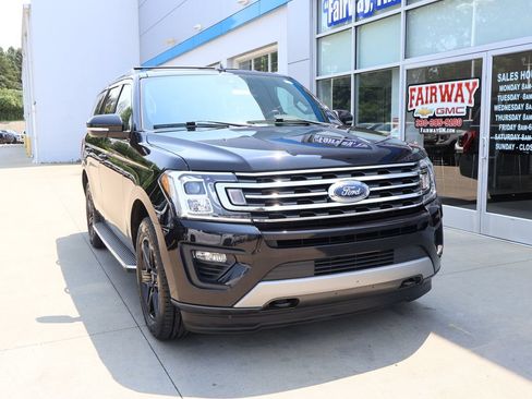 Used 2021 Ford Expedition XLT AWD/4WD image 2
