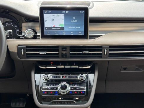 Used 2022 Lincoln Corsair FWD w/ Premium Package image 13