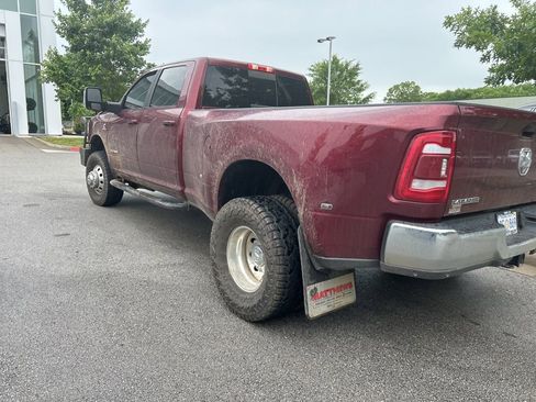 Used 2024 RAM 3500 Laramie AWD/4WD image 6