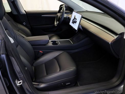 Used 2023 Tesla Model 3 Standard Range image 30