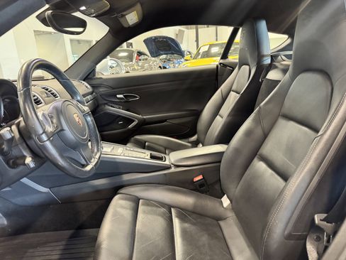 Used 2024 BMW M4 xDrive Competition w/ Executive Package image 24