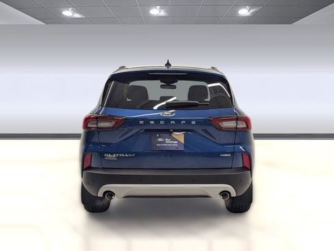 Certified 2023 Ford Escape Platinum image 8