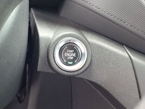 Used 2023 Chevrolet TrailBlazer LT FWD image 17