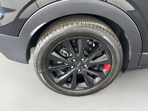 Used 2023 Chevrolet Bolt EUV Premier w/ Redline Edition image 33