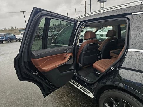 Used 2026 BMW X7 xDrive40i AWD/4WD image 22