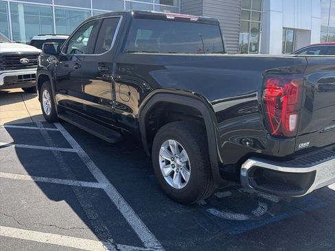 Used 2024 GMC Sierra 1500 SLE image 7