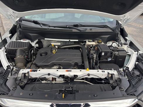 Used 2023 GMC Terrain SLE w/ Driver Convenience Package image 40