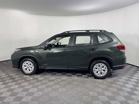 Used 2023 Subaru Forester image 11