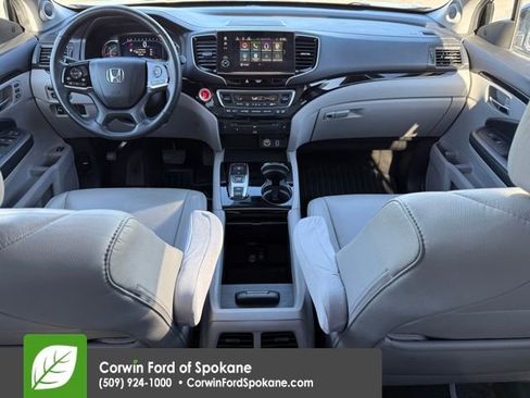 Used 2019 Honda Pilot Touring image 16