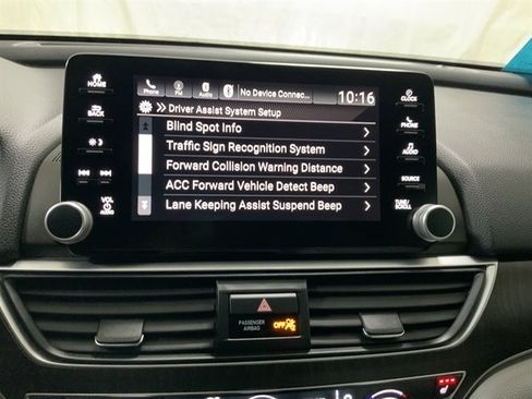 Used 2018 Honda Accord EX image 27