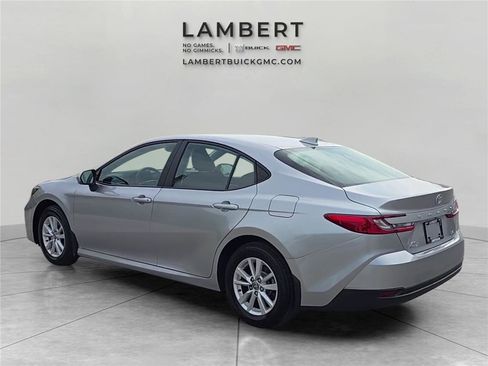 Used 2025 Toyota Camry LE w/ Convenience Package AWD/4WD image 3