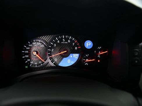Used 2024 Nissan GT-R Premium w/ Premium Interior Package AWD/4WD image 21
