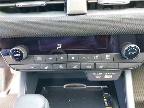 New 2026 Subaru Outback Limited image 17