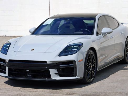 Used 2025 Porsche Panamera GTS AWD/4WD image 53