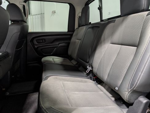 Used 2021 Nissan Titan S w/ S Utility Package image 18