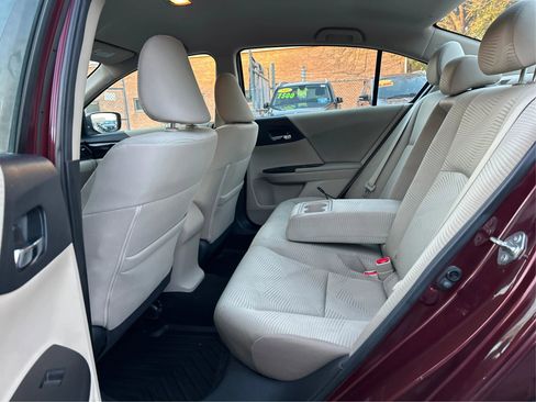 Used 2016 Honda Accord LX image 11