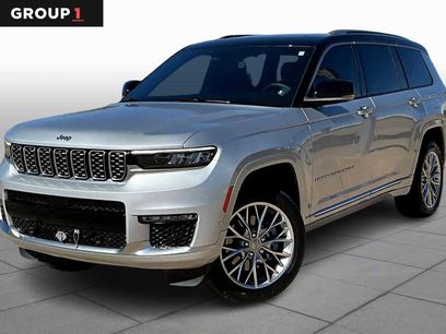 Used 2023 Jeep Grand Cherokee L Summit w/ Luxury Tech Group V