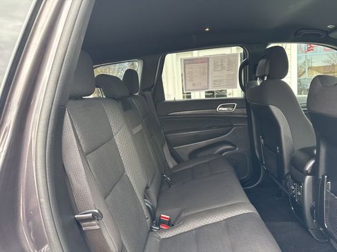 Used 2021 Jeep Grand Cherokee Laredo image 40