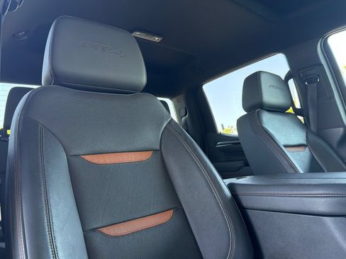 Used 2025 GMC Sierra 1500 AT4 AWD/4WD image 16