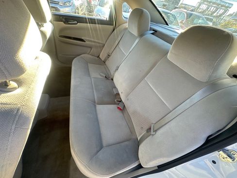 Used 2014 Chevrolet Impala Limited LS image 13