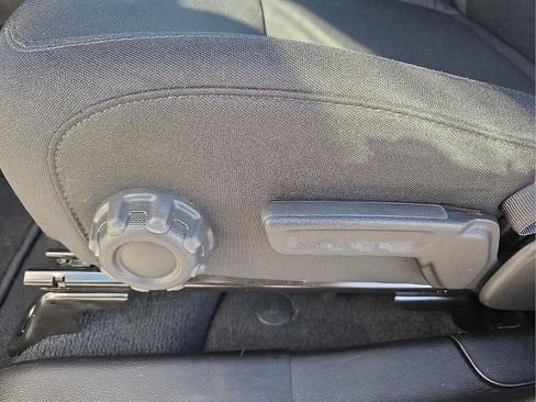 Used 2020 Jeep Wrangler Unlimited Sport S image 14