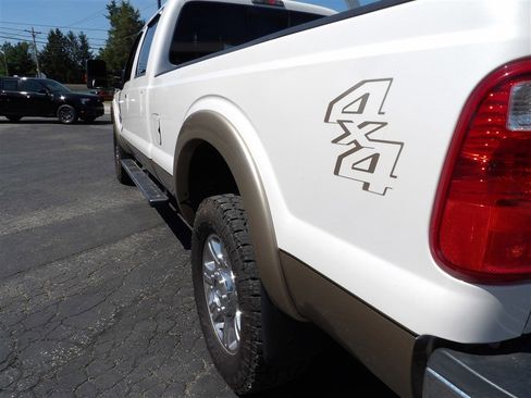 Used 2012 Ford F350 Lariat w/ Chrome Pkg image 5