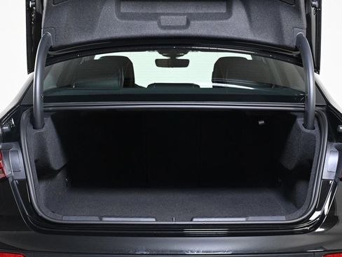 Certified 2025 Audi A3 2.0T Premium image 21