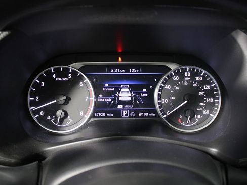 Used 2024 Nissan Sentra SV FWD image 7