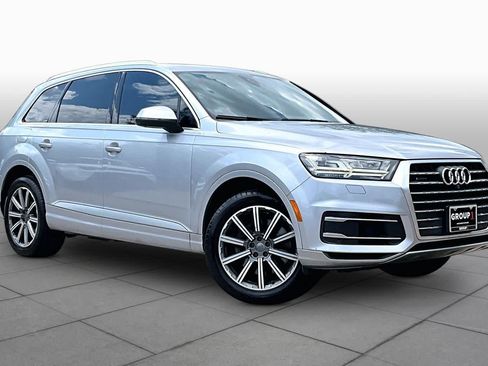 Used 2018 Audi Q7 3.0T Prestige AWD/4WD image 3